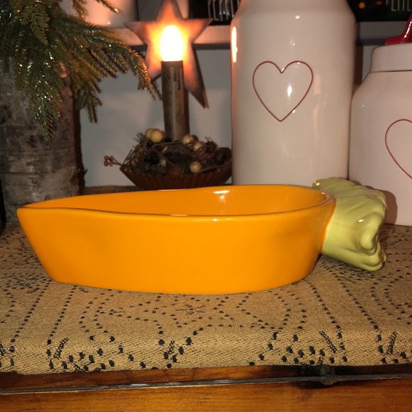 Rae Dunn I DON’T CARROT ALL Carrot Shaped Dish - Picture 5 of 10